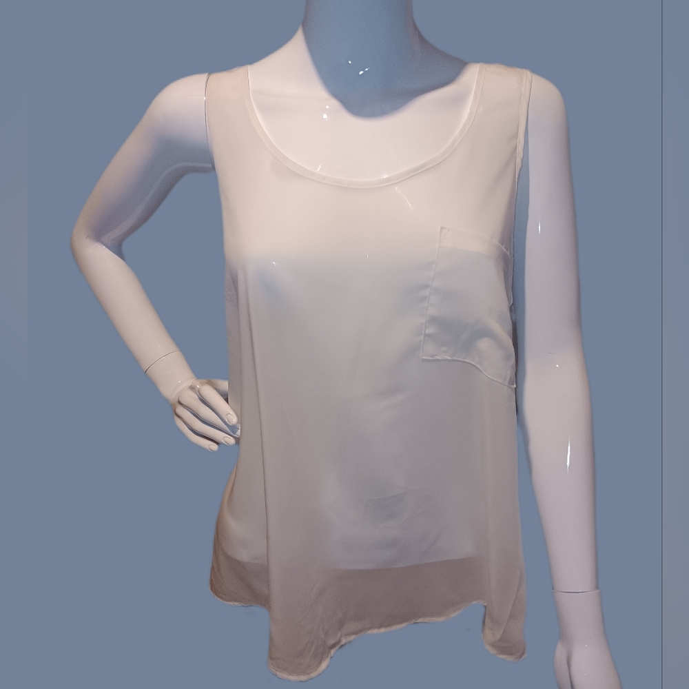 White Silky Thin Sleeveless Top With Pocket